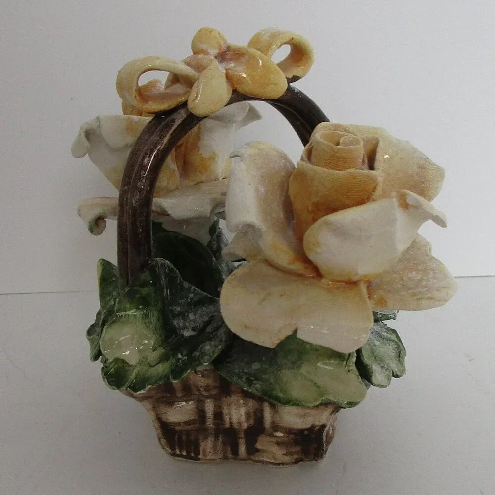 Capodimonte flower basket